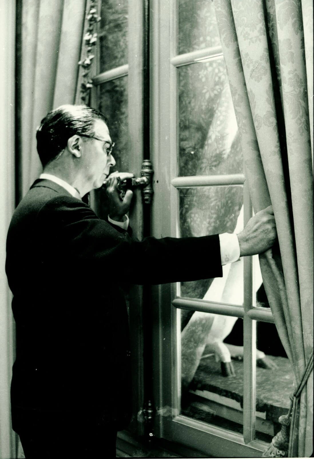 Retrato fotográfico de Cristóbal Balenciaga.