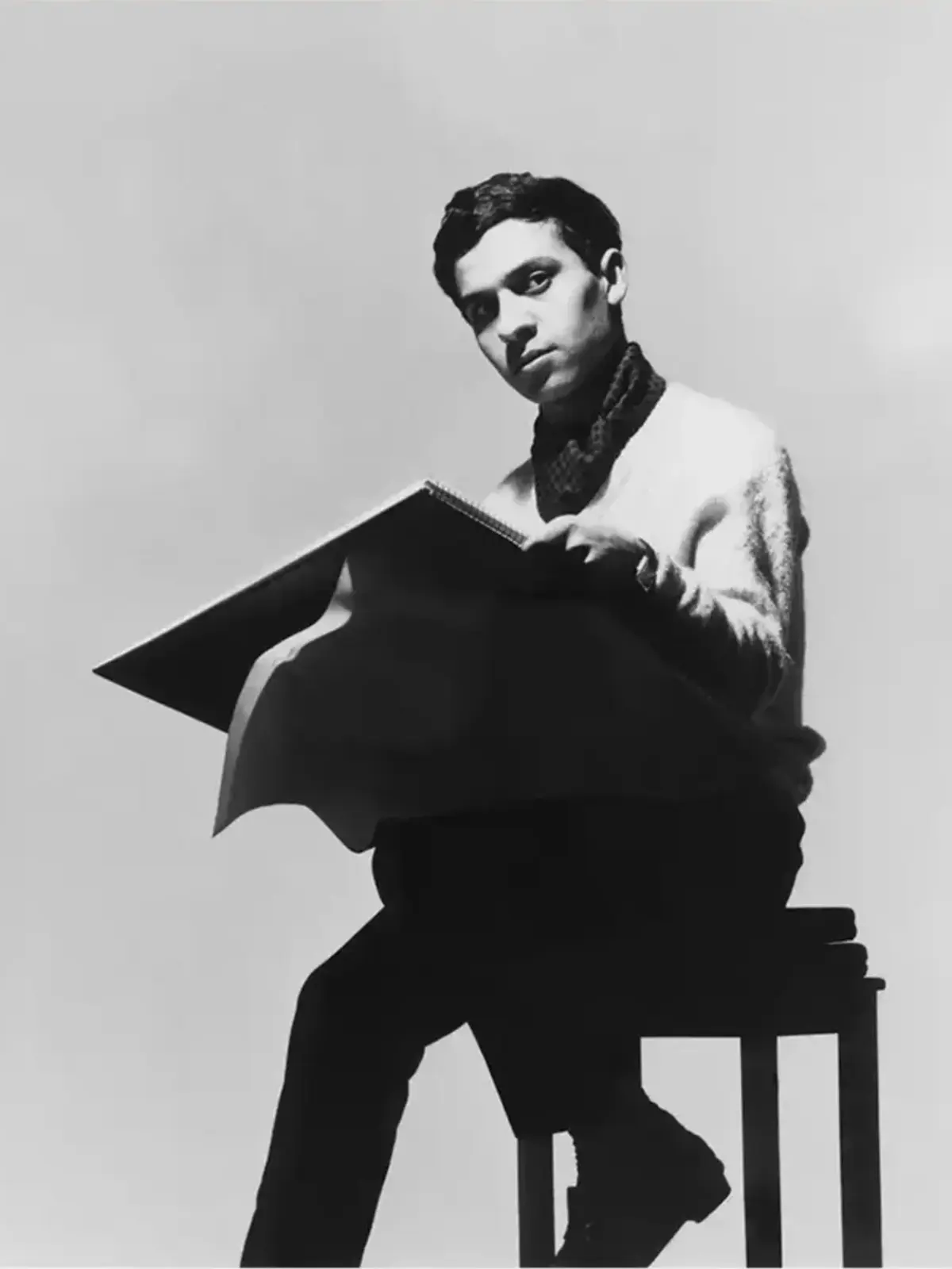 Retrato de Azzedine Alaïa.
