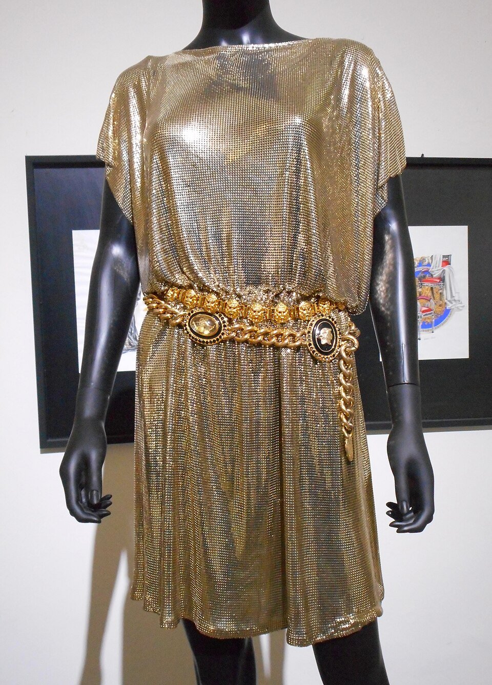Minivestido de malla metálica