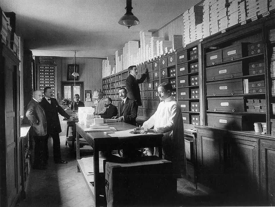 Representación histórica relacionada con Loewe en 1905